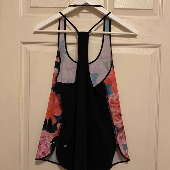 Lululemon Secret Garden Tanktop - Picture 4 of 5